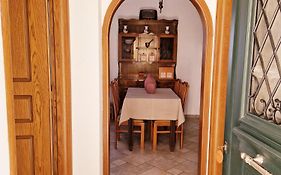 Elaia Country Living